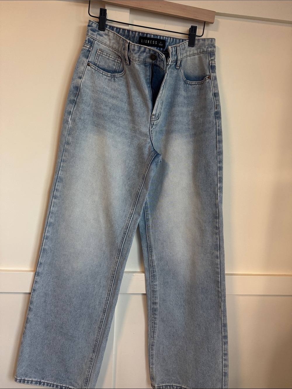 Lioness Light Wash Relaxed Men's Jeans